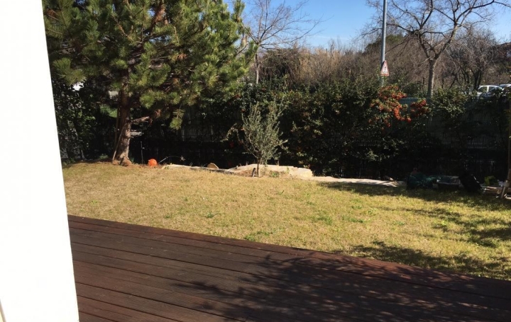 2 Pièces AIX-EN-PROVENCE (13090)  39 m2 914 € 