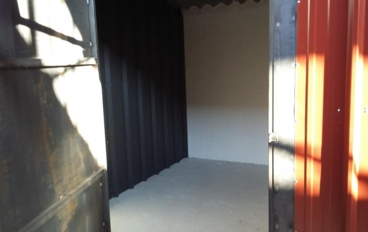 Garage LES PENNES-MIRABEAU (13170)  5 m2 95 € 