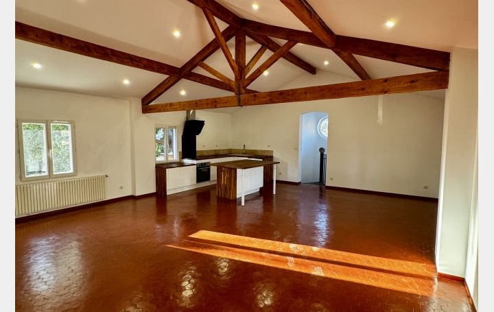 Maison VENELLES (13770)  136 m2 1 935 € 