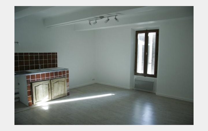 Réseau Immo-diffusion : Appartement P2  BEAUMONT-DE-PERTUIS  45 m2 500 € 