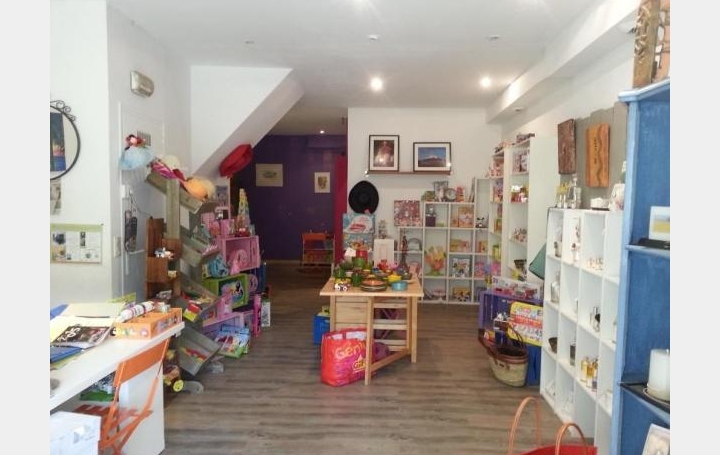 Réseau Immo-diffusion : Local commercial  JOUQUES  52 m2 640 € 