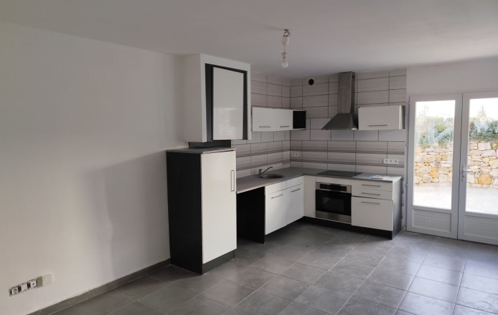 3 Pièces MEYRARGUES (13650)  55 m2 190 000 € 