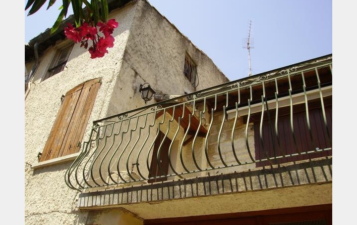 Réseau Immo-diffusion : Maison de ville  VILLENEUVE-LES-AVIGNON  112 m2 295 000 € 