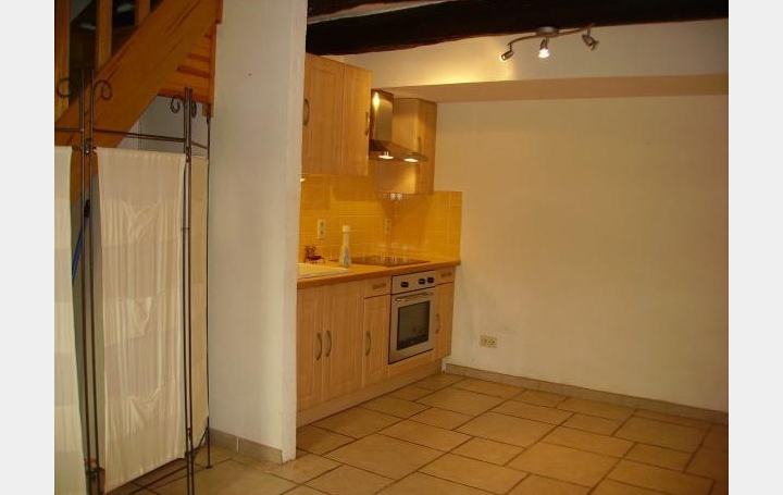 Réseau Immo-diffusion : Maison de village  MIRABEAU  37 m2 100 000 € 