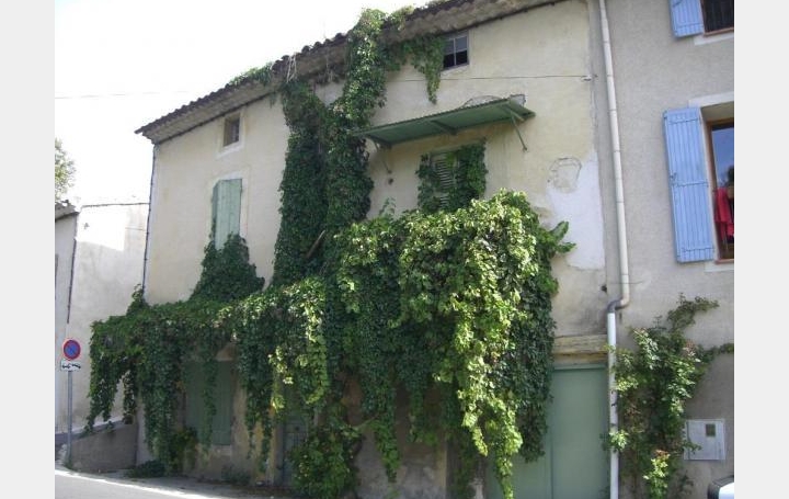 Réseau Immo-diffusion : Maison de village  CUCURON  150 m2 195 000 € 