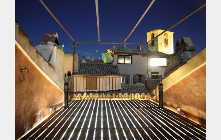 Réseau Immo-diffusion : Maison de village  BEAUMONT-DE-PERTUIS  332 m2 450 000 € 