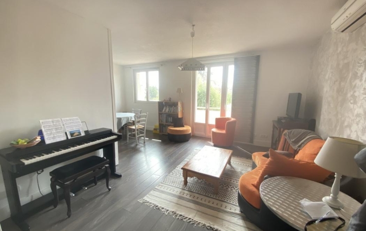 Réseau Immo-diffusion : Appartement P3  BOURG-LES-VALENCE  63 m2 649 € 