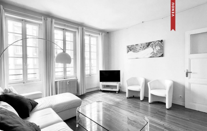 Réseau Immo-diffusion : Appartement P2  LYON 2nd 52 m2 1 140 € 