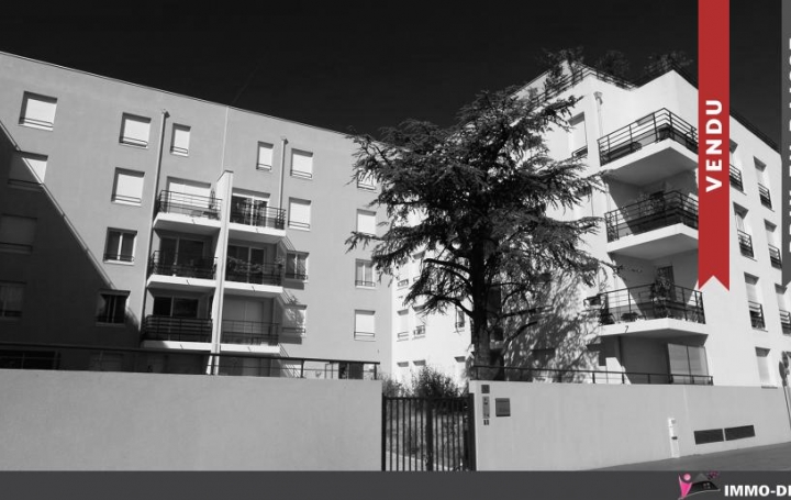 Réseau Immo-diffusion : Appartement P2  VENISSIEUX  50 m2 165 000 € 