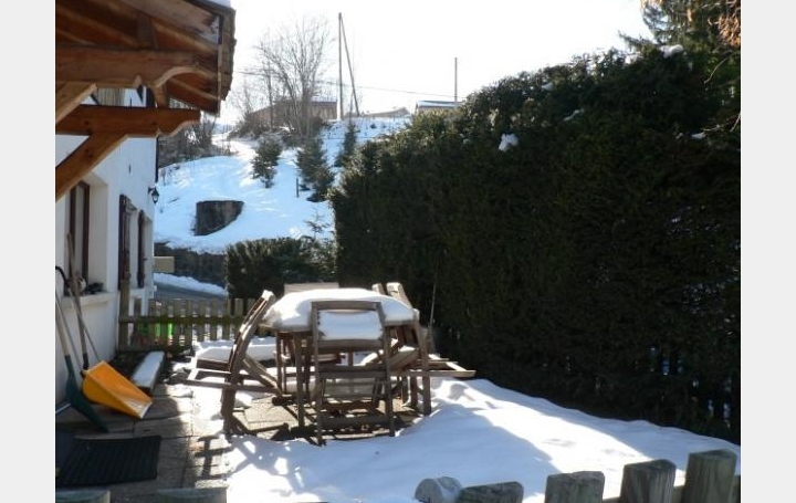 Réseau Immo-diffusion : Appartement P3  COMBLOUX  100 m2 320 000 € 