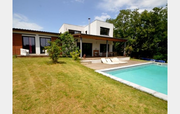 Réseau Immo-diffusion : Maison  DOMMARTIN  198 m2 699 000 € 