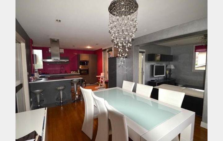 Réseau Immo-diffusion : Maison  SATHONAY-CAMP  160 m2 448 000 € 