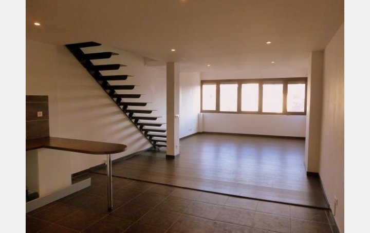 Réseau Immo-diffusion : Appartement P3  SAINT-FONS  86 m2 188 000 € 