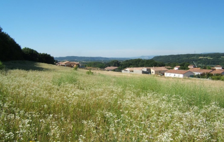 Réseau Immo-diffusion : Terrain  CLERIEUX   83 000 € 