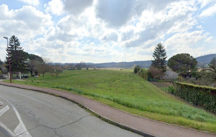 Réseau Immo-diffusion : Terrain  SAINT-UZE   62 500 € 