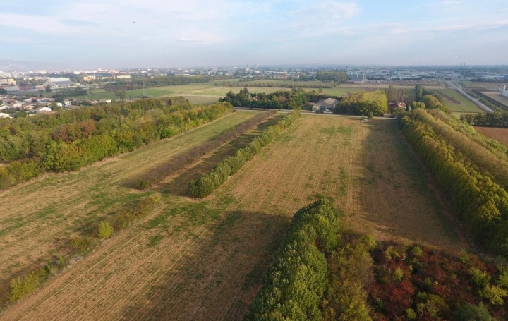 Terrain VALENCE (26000)   112 000 € 