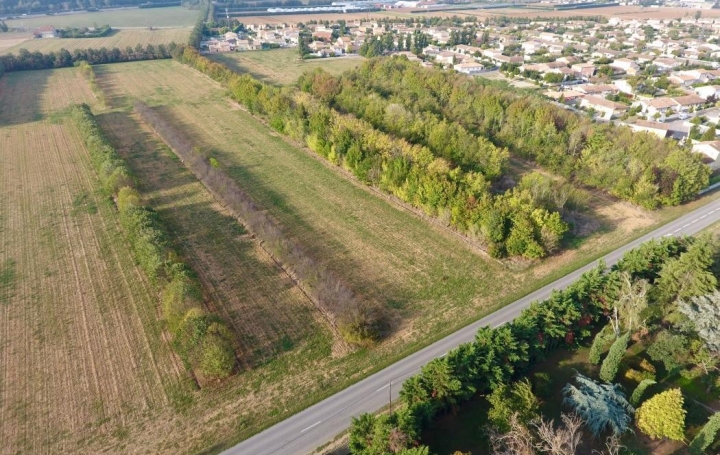 Terrain VALENCE (26000)   145 000 € 