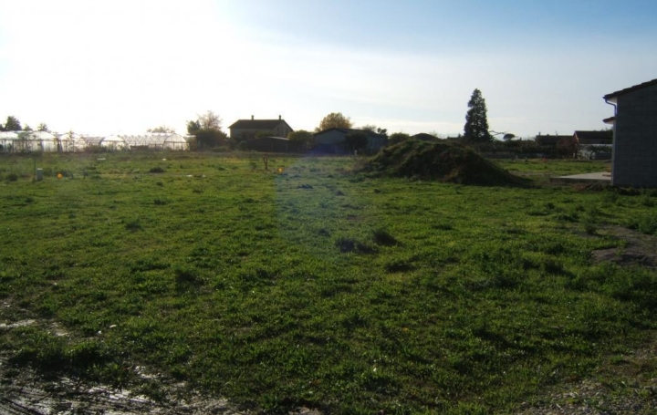 Terrain ROMANS-SUR-ISERE (26100)   93 000 € 