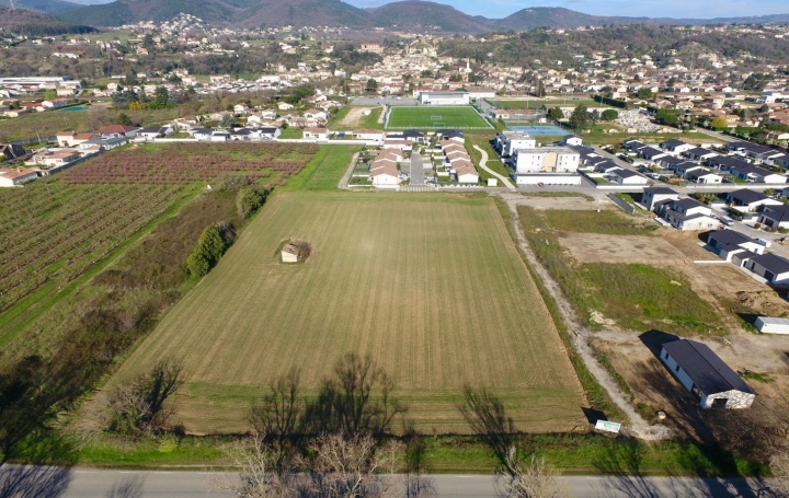 Terrain CHARMES-SUR-RHONE (07800)   83 000 € 