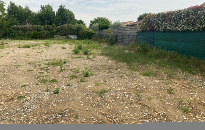 Terrain CHATUZANGE-LE-GOUBET (26300)   114 000 € 