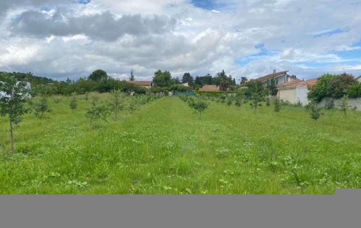 Terrain LARNAGE (26600)   109 000 € 