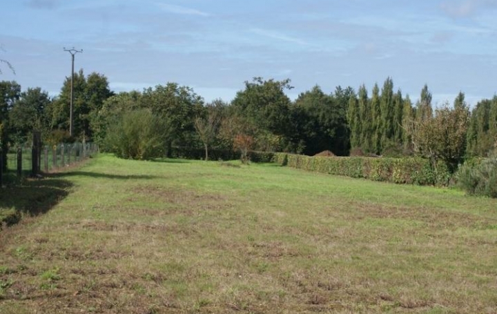 Réseau Immo-diffusion : Terrain  MALISSARD   148 000 € 