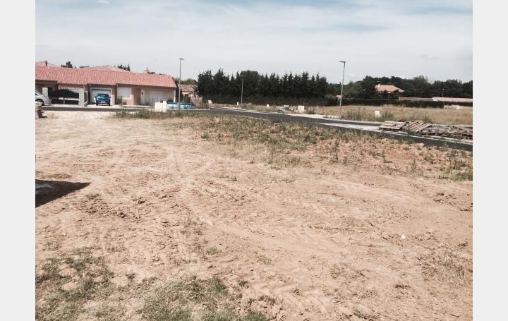 Réseau Immo-diffusion : Terrain  MARCHES   60 000 € 