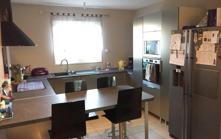 Réseau Immo-diffusion : Maison  SAINT-ROMAIN-DE-LERPS  110 m2 239 000 € 