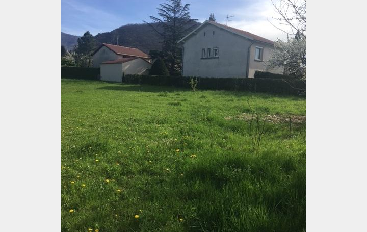 Réseau Immo-diffusion : Terrain  BARBIERES   82 000 € 