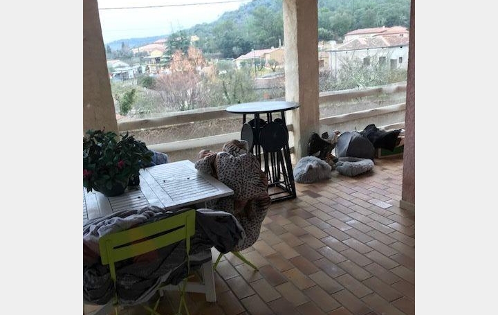 Maison / Villa SAINT-BRES (30500) 100 m<sup>2</sup> 860 € 