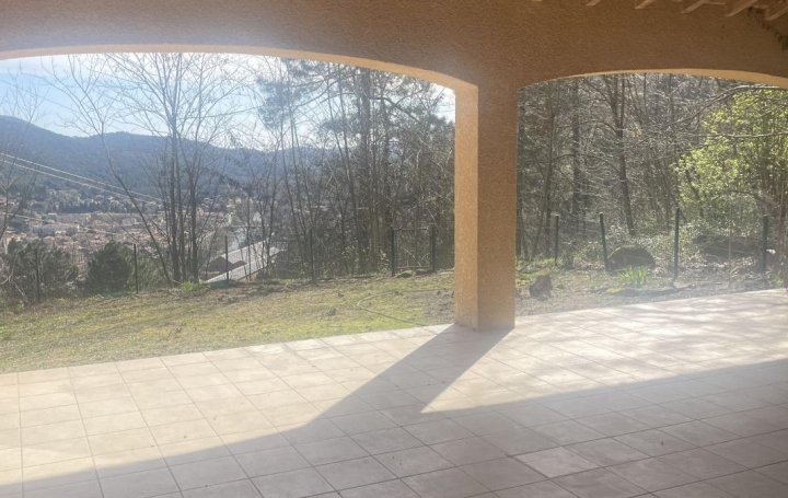 Villa BESSEGES (30160)  147 m2 1 100 € 