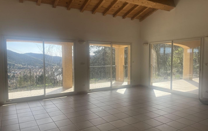 Villa BESSEGES (30160)  147 m2 1 100 € 