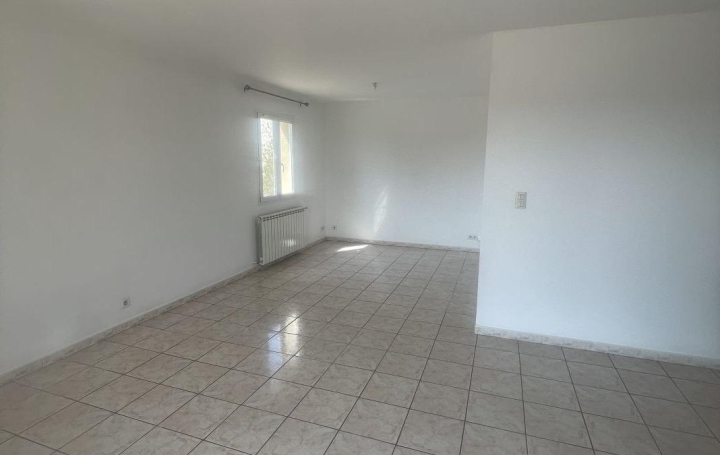 Maison SAINT-JULIEN-DE-CASSAGNAS (30500)  100 m2 980 € 