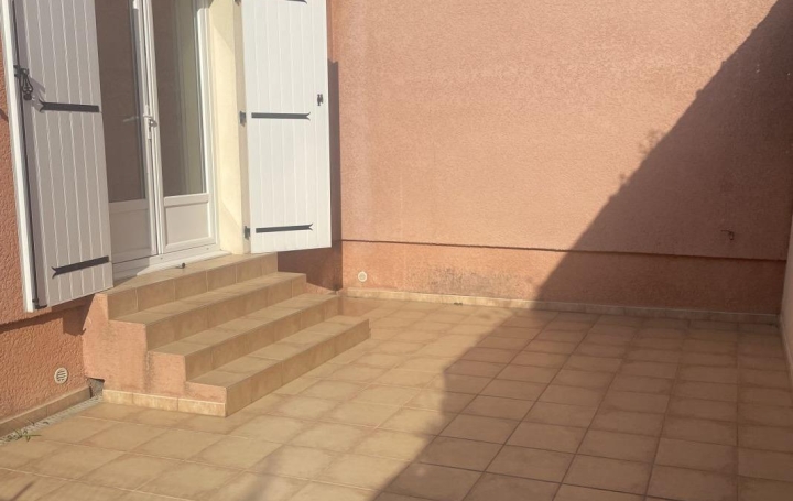 Maison LES MAGES (30960)  105 m2 880 € 