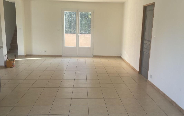 Maison LES MAGES (30960)  105 m2 880 € 