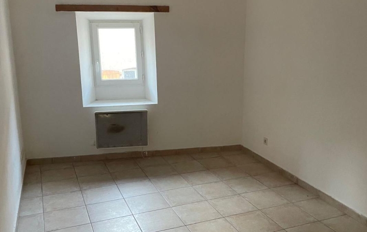 4 Pièces LES MAGES (30960)  111 m2 620 € 
