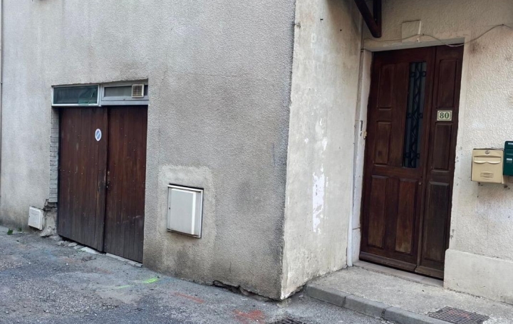 4 Pièces LES MAGES (30960)  111 m2 620 € 