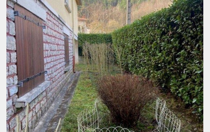 Maison CHAMBORIGAUD (30530)  113 m2 139 000 € 