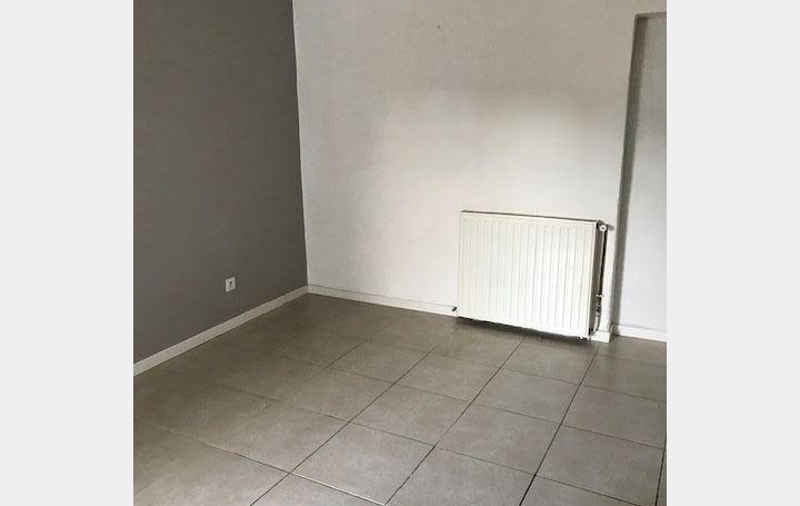 4 Pièces SAINT-AMBROIX (30500)  88 m2 82 500 € 