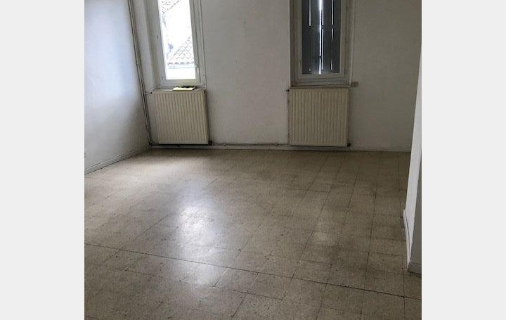 4 Pièces SAINT-AMBROIX (30500)  88 m2 82 500 € 