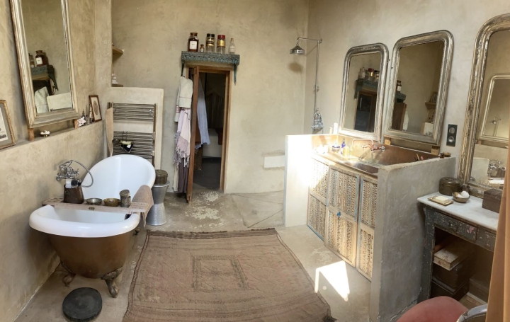 Maison SAINT-ANDRE-DE-CRUZIERES (07460)  154 m2 595 650 € 