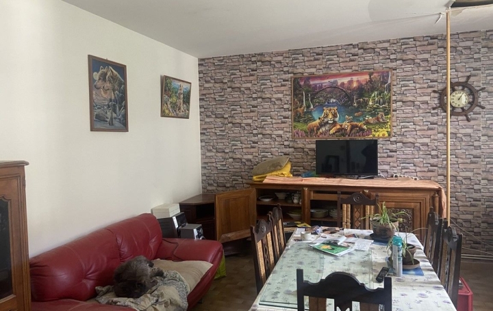 Maison de village GAGNIERES (30160)  360 m2 189 000 € 