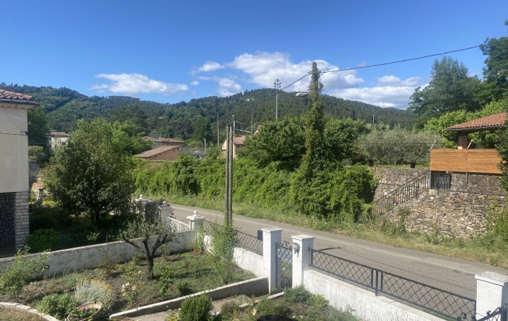 Maison BESSEGES (30160)  141 m2 195 000 € 