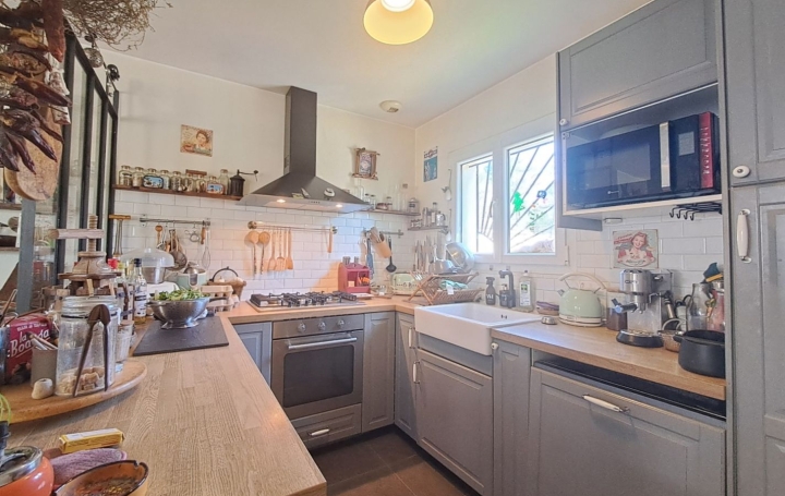 Maison LES MAGES (30960)  100 m2 230 000 € 