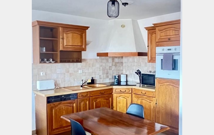 Studio THOIRY (01710)  40 m2 1 270 € 