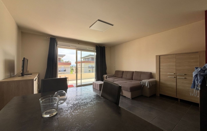 3 Pièces PREVESSIN-MOENS (01280)  68 m2 2 108 € 