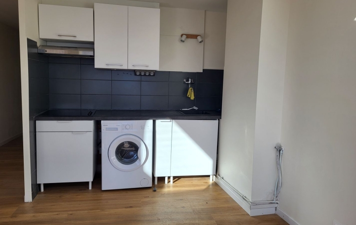 3 Pièces THOIRY (01710)  78 m2 1 150 € 