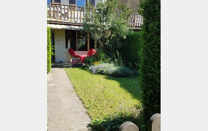 Réseau Immo-diffusion : Appartement P2  CROZET  64 m2 230 000 € 