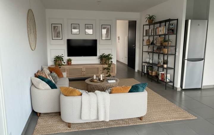 3 Pièces PERON (01630)  72 m2 346 000 € 