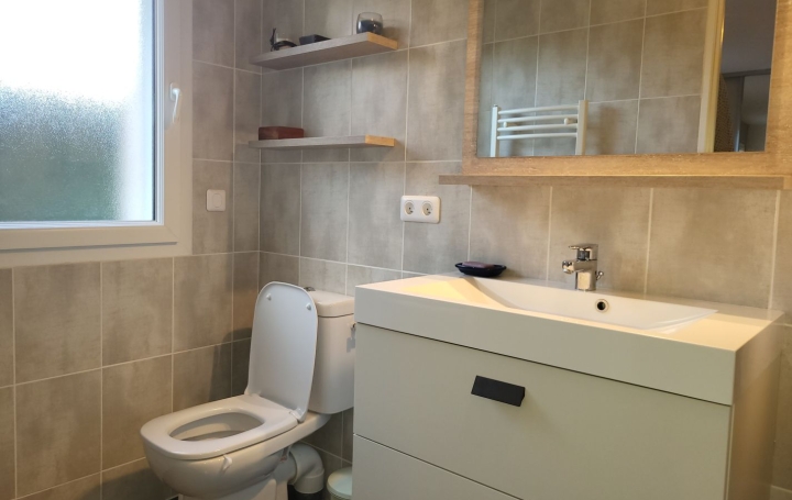 Maison THOIRY (01710)  185 m2 870 000 € 